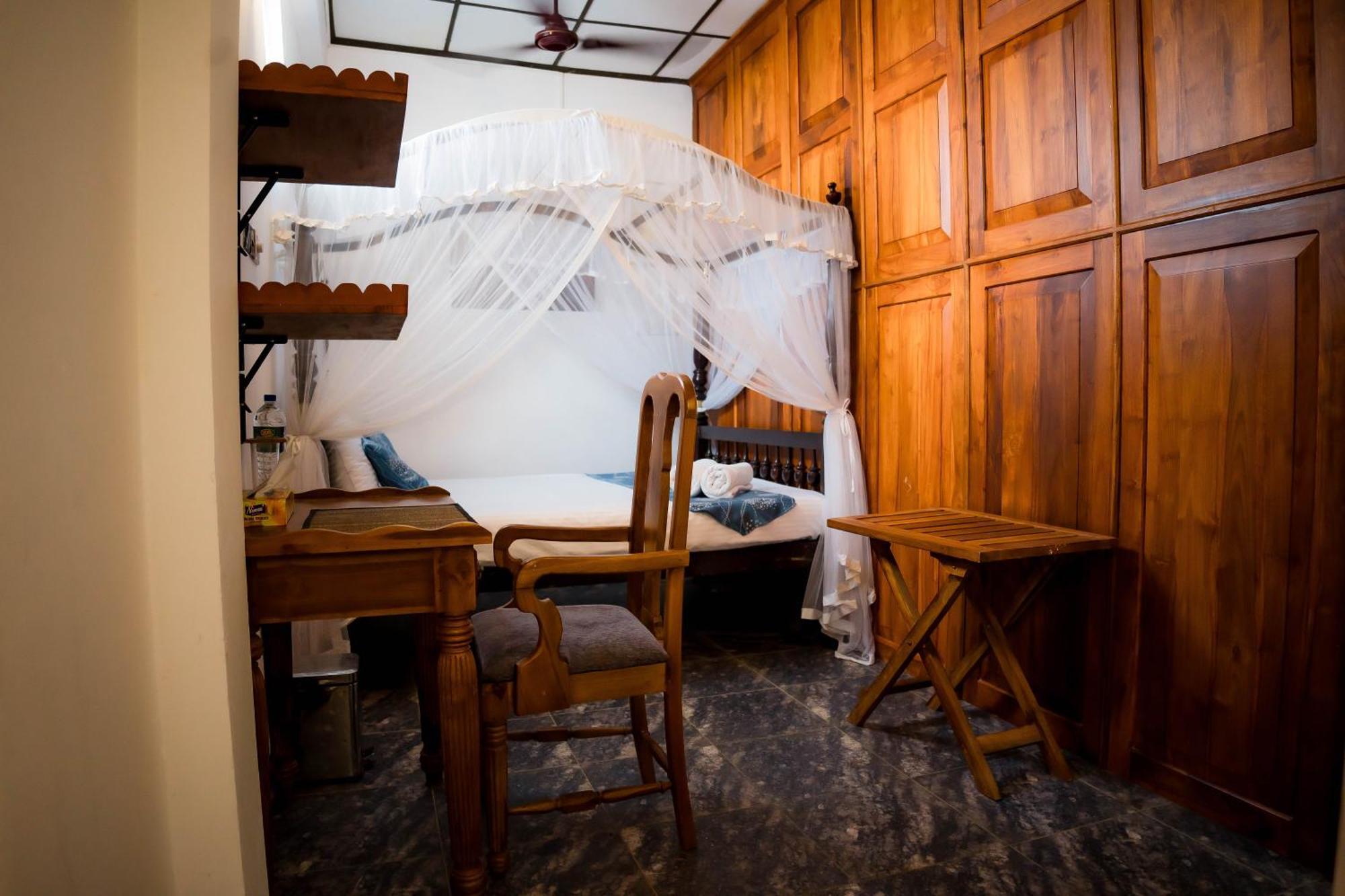 Homestay Dutch