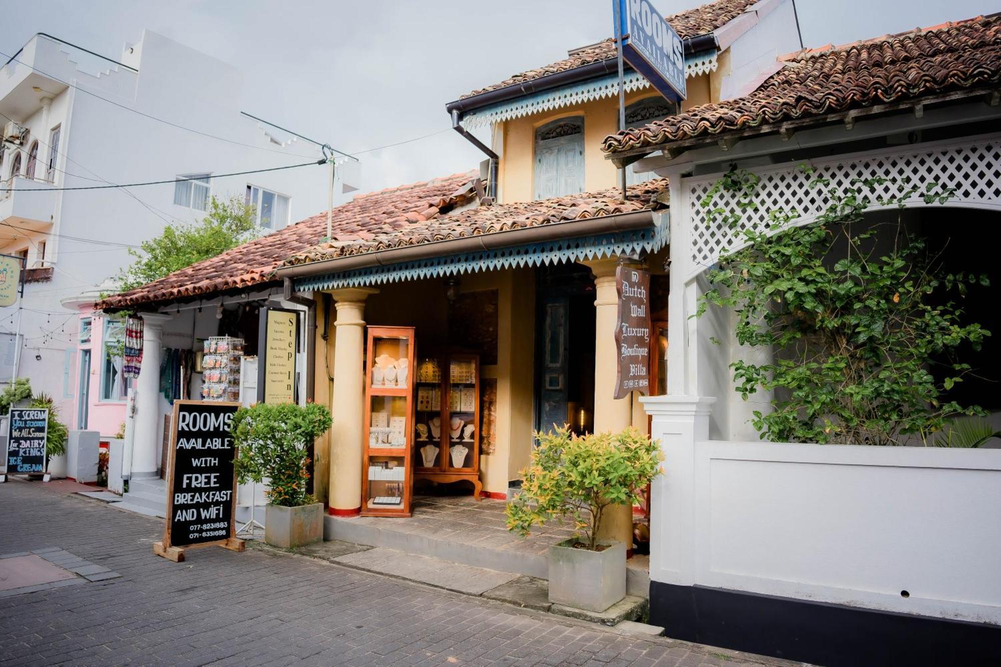 Dutch Galle